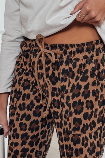 Ženske hlače PANTHERIN oversize z leopardjim vzorcem Dstreet UY2282