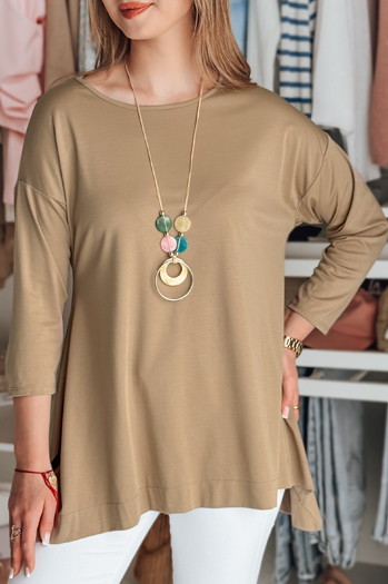 Ženska bluza prevelike velikosti z obeskom COMFILA temno rjave barve Dstreet RY2789