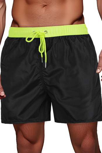 Moške črno-zelene kratke hlače Dstreet SX2515