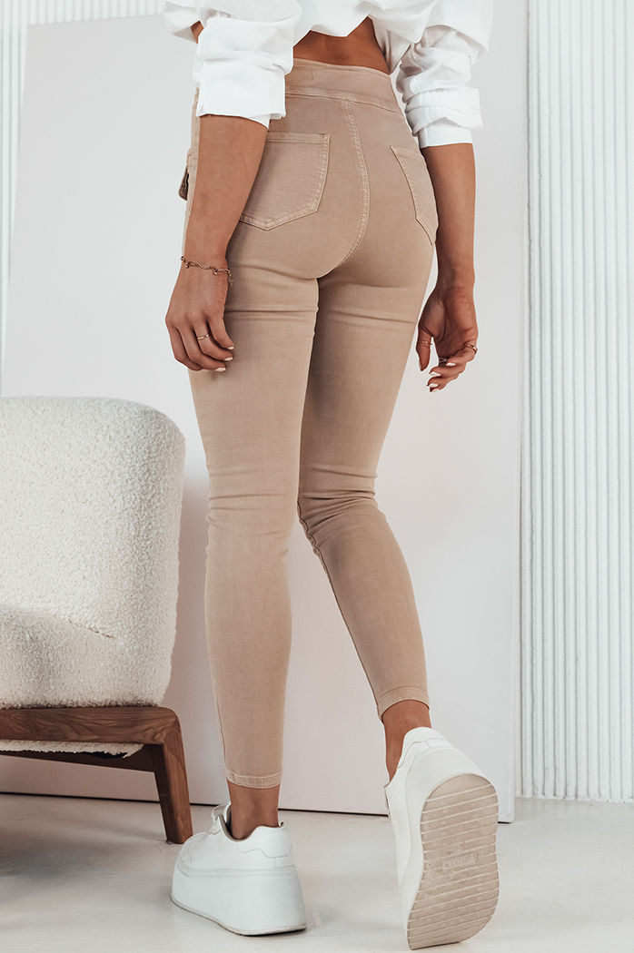 Ženske kavbojke z visokim pasom SKULL Barva Svetlo bežova DSTREET UY1723