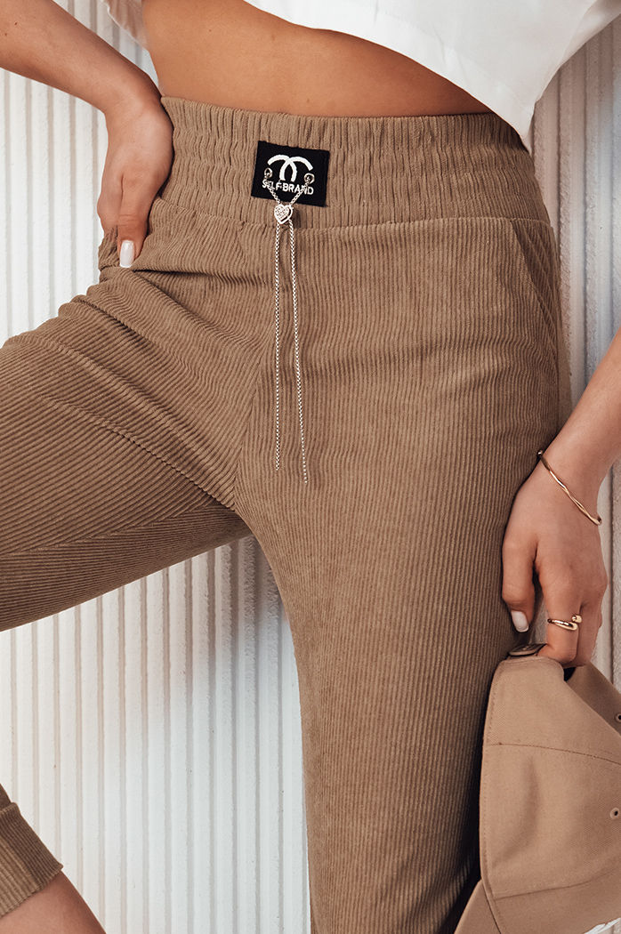 Ženske trenirke DERCY Barva kamela DSTREET UY2045