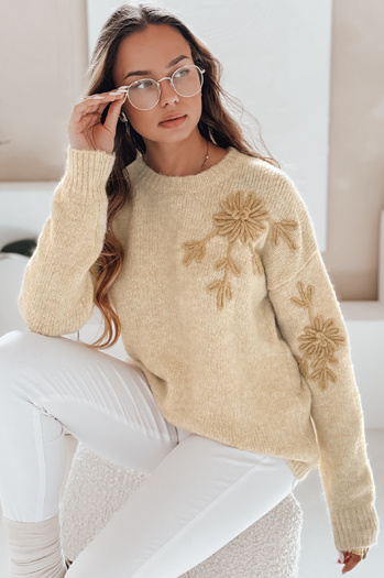 Ženski pulover s cvetlično aplikacijo GIRLHERBAL krem Dstreet MY2546