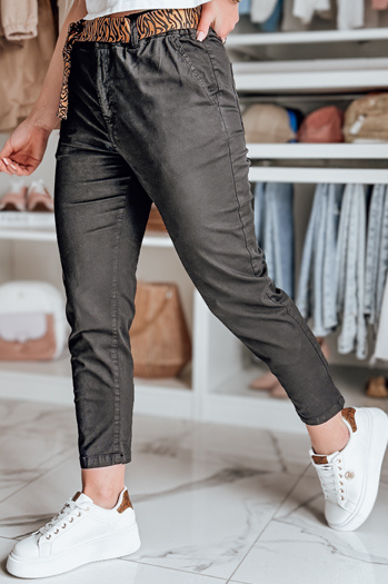 Ženske hlače s pasom MADELINA black Dstreet UY2629