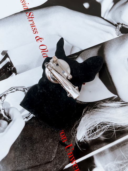 Ženski broš BULDOGIS  DSTREET HY0040