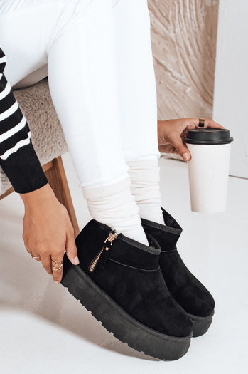 Ženski škornji s platformo črni Dstreet ZY1052