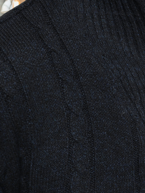 Moški pulover s stoječim ovratnikom mornarsko modra Dstreet WX2326