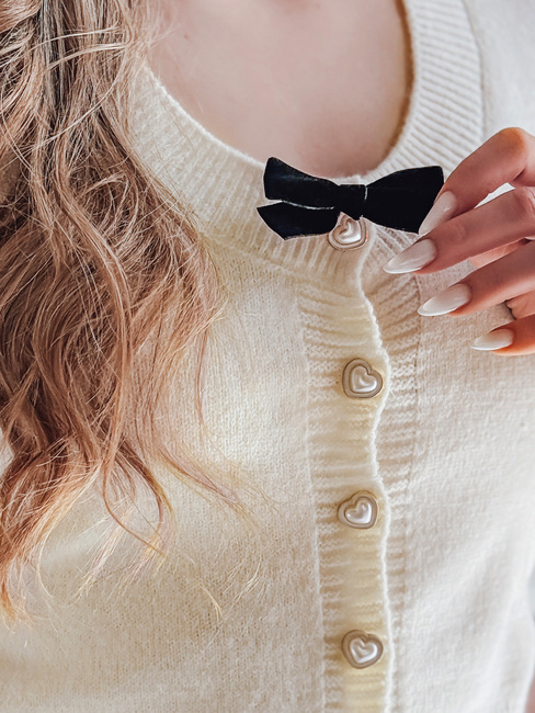 Ženski kratek pulover z lokom LAMURE ecru Dstreet MY2474