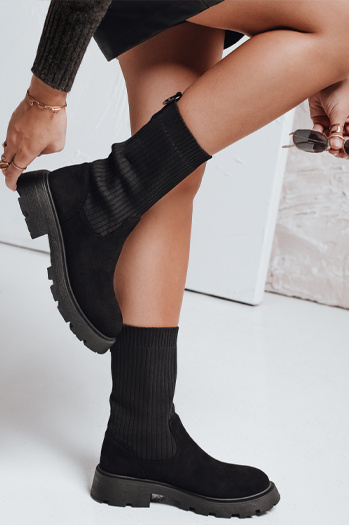 Ženski škornji z nogavicami črne barve Dstreet ZY1133