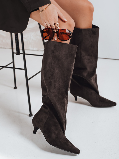 Ženski škornji s širokim zgornjim delom iz semiša rjave barve Dstreet ZY1188