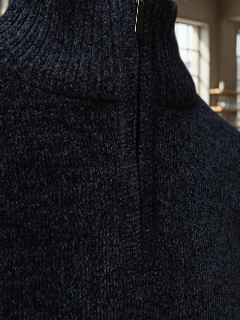 Moški pulover s stoječim ovratnikom mornarsko modra Dstreet WX2349