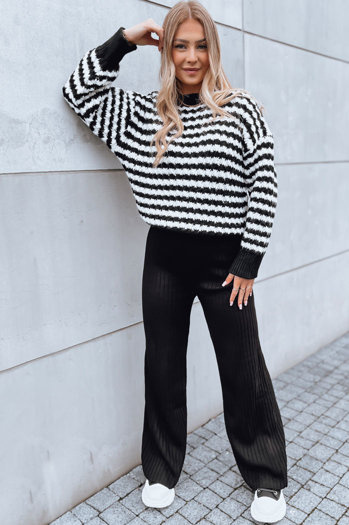 Ženske hlače casual MOSSYMOOD Barva Črna DSTREET UY1689