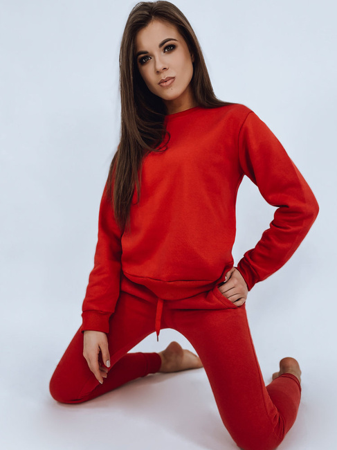Ženski komplet trenirke AY0470 Barva rdeča DSTREET FITT