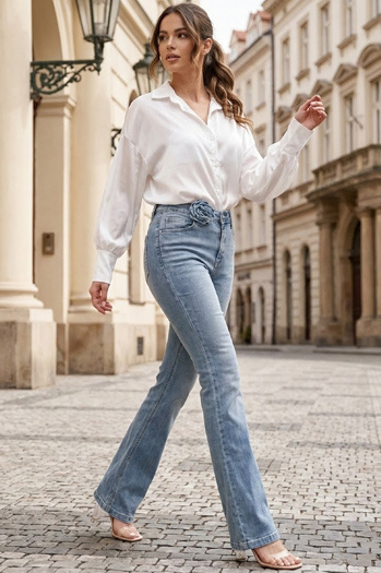 Ženske jeans hlače na zvonec s cvetjem FLOWERSSE modra Dstreet UY2677