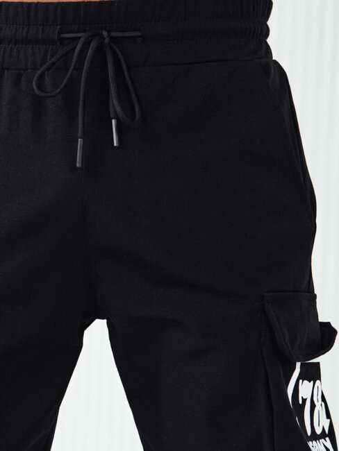 Moške hlače s stranskimi žepi Barva Črna DSTREET UX4164